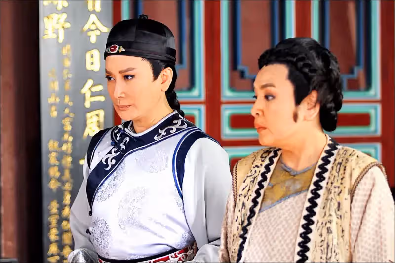重男輕女受害者!陳亞蘭當年「為供哥哥讀書」去工廠當女工 下功夫演歌仔戲「帥氣皇上再爆紅」