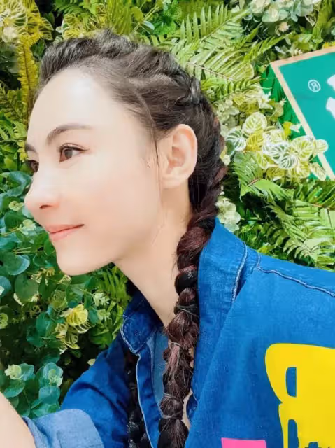 網友偶遇張柏芝！大贊真人「無敵美」比電視上更好看，狀態像十八歲 網友：這是什麼神仙運氣！！！