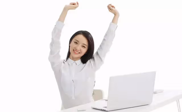 「嫂子，你月入兩萬，我結婚你得給我買婚房」「你哪來的臉？」