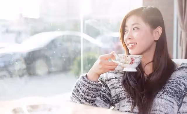 「嫂子，你月入兩萬，我結婚你得給我買婚房」「你哪來的臉？」