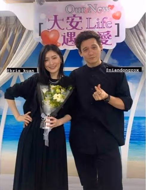 35歲男星高調官宣二婚!穿黑色情侶裝登記結婚,妻子被嘲小三扶正