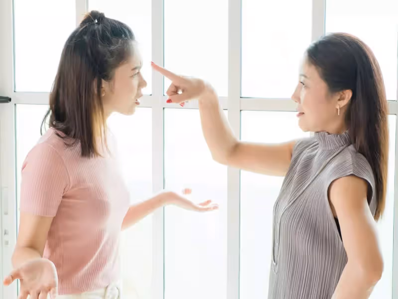 「婚後要規定住在外面的兒子媳婦，固定回家看父母嗎？」　黃越綏「舉兩個例子」點醒所有父母！