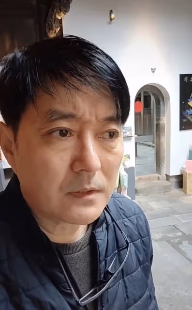 台星李志希為空難祈禱！眉頭緊鎖聲音哽咽，因妻子是空姐感同身受