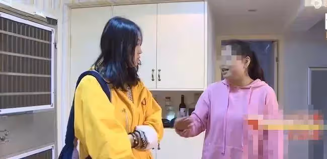 已婚男子吃飯還要媽媽喂，妻子：離婚！我不是你媽，不會供著你