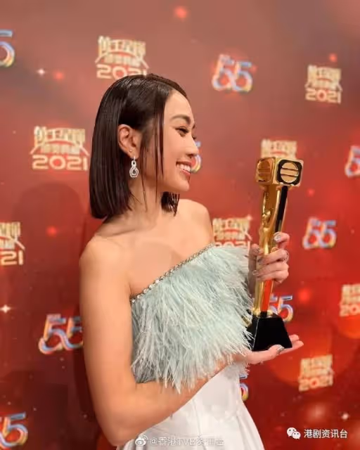 姜麗文不負爸爸秦沛之名!衝出香港赴美拍攝:第一個好萊塢角色