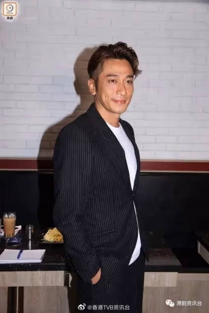 TVB最紅女歌手被拍到訪吳卓羲家！遲遲未走疑過夜享受二人世界