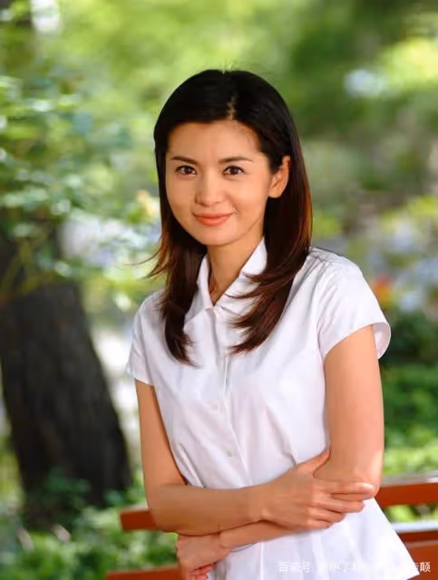 《人魚小姐》張瑞希時尚畫報公開,50歲青春依舊但你認得出來嗎?