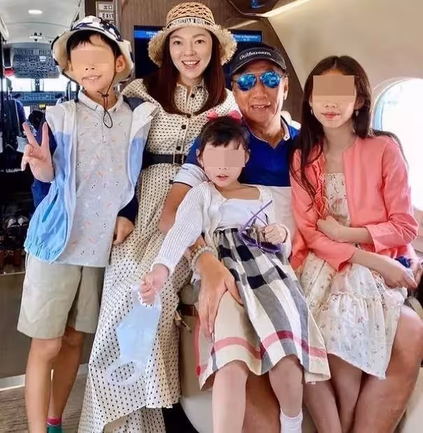 「才貌雙全」郭董12歲愛女「熬三天兩夜拿到畢業證書」模樣完美撞臉媽媽,媽媽曾馨瑩欣慰:「以妳為傲」