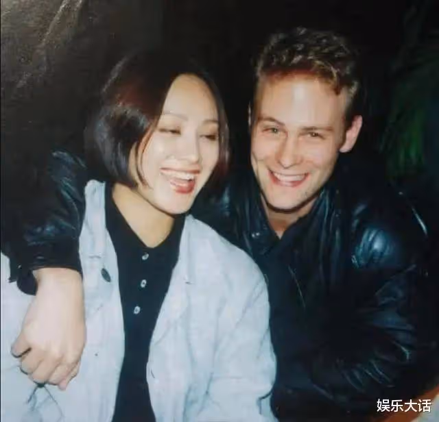 婚後300天不見面,兒子3歲不識父,明星的異地婚姻一個比一個難熬
