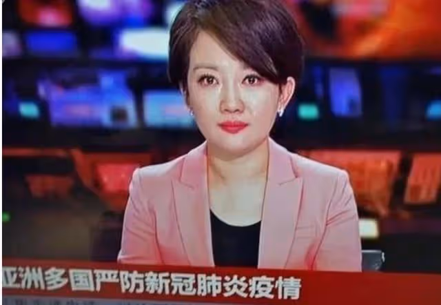 7位央視主播罕見情緒崩潰，鏡頭前淚流不止，各有各的痛心原因