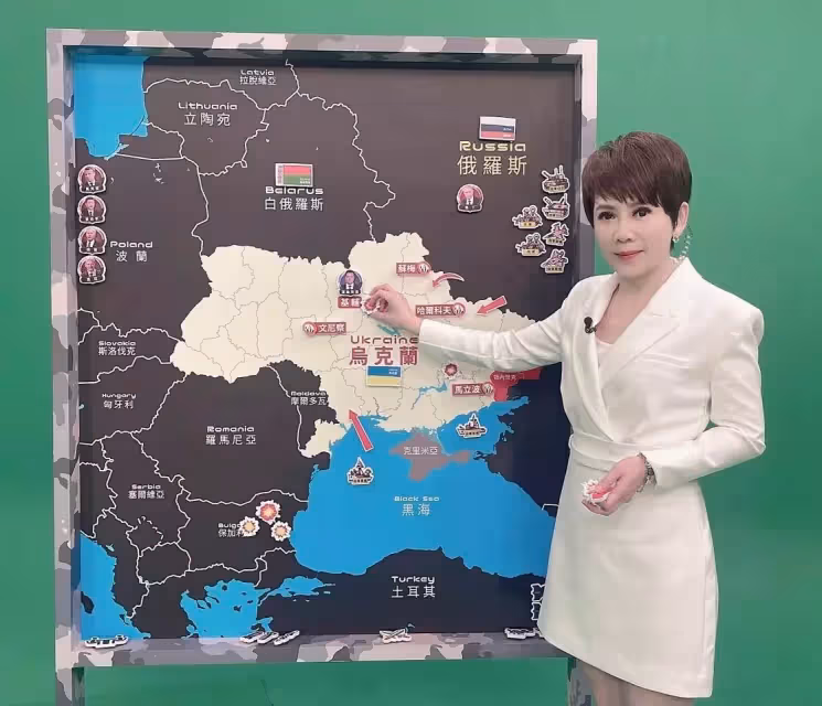 才傳左半身麻痺！55歲名主播「認操勞過度」：沒救了　驚險度失明危機「眼睛像玻璃碎掉」
