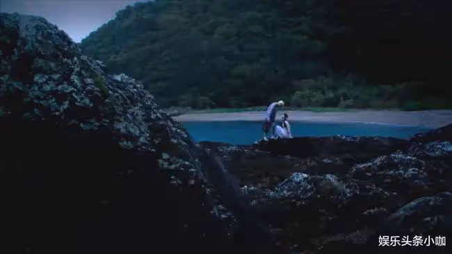 當紅女明星被x侵！轉頭和男閨蜜好上了？