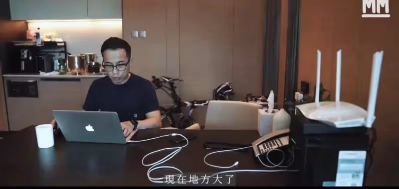 夫妻結婚10年不買房，每月花13萬住22坪酒店，妻子：我願意