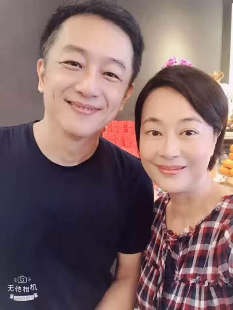 才講完電話就走了！56歲八點檔女星「3年痛失4家人」她患嚴重憂鬱　淚崩「出家前想先輕生」：找不到活著意義