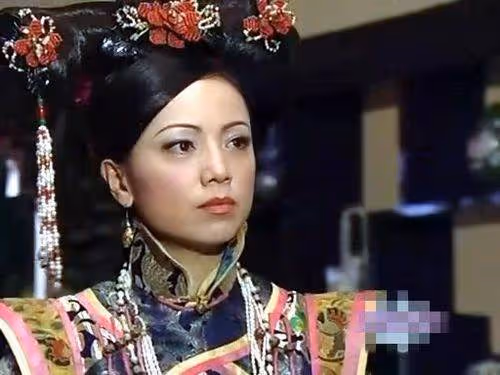 56歲鄧萃雯自幼身世悲慘，先無父母後無家，愛江華如命卻被「算計」落得一世駡名：我自出生就是個意外