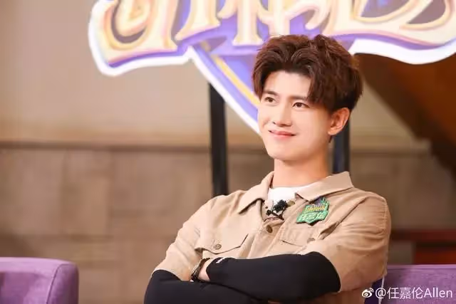 任嘉倫: 哪怕人設塌房,我也要讓你成為我現實生活的女主角