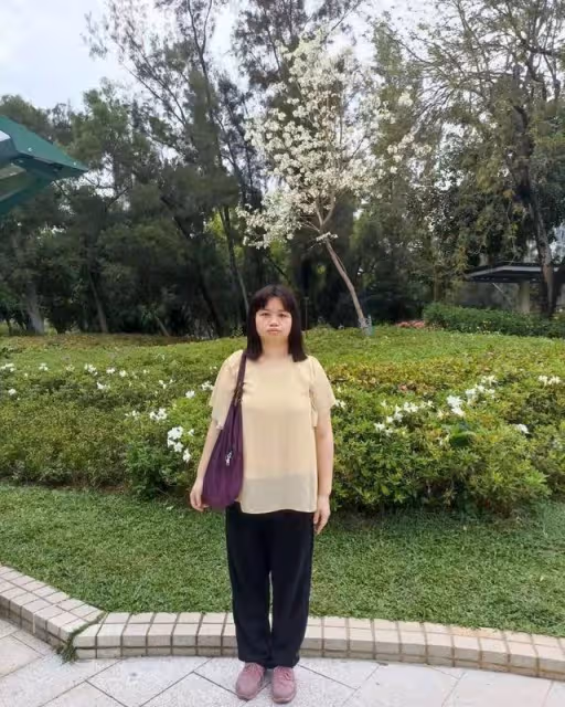 亞視一姐惹官非令經理人爆紅，被封「翻版陳法拉」，網友：好吸引