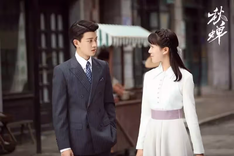 任嘉倫主演劇評分榜！《與君初相識》好評，《錦衣之下》7.5分勝《周生如故》