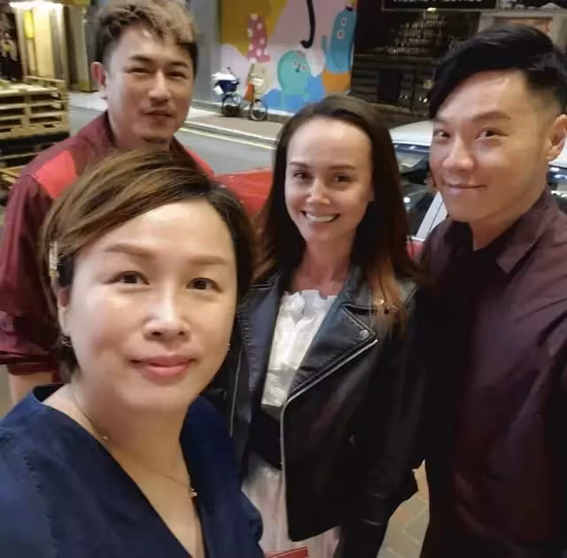 TVB綠葉劉曉彤罕露臉，退圈14年發福明顯，曾挑撥宣萱袁詠儀
