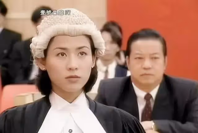 宣萱：52歲手握半億房產卻無兒無女，當年為何被迫與袁詠儀絕交？