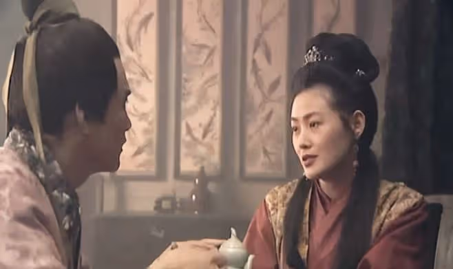 《水滸傳》幕後:丁海峰打真老虎,導演為「潘金蓮」加6場洗澡戲