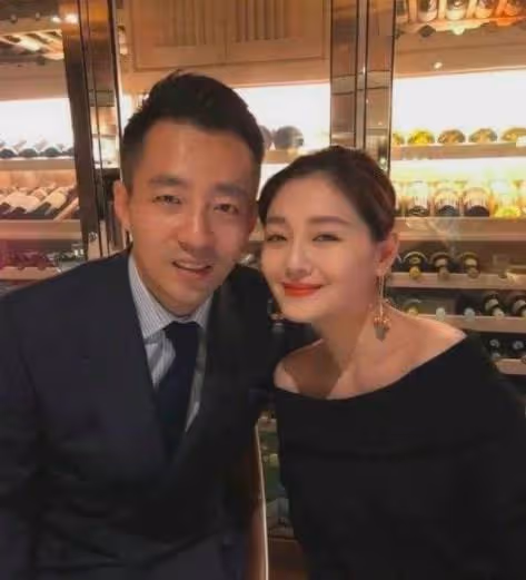 官宣離婚，全網大呼恭喜汪小菲，大s的臭毛病終究被大眾厭惡了！