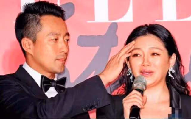 官宣離婚，全網大呼恭喜汪小菲，大s的臭毛病終究被大眾厭惡了！
