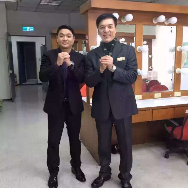 本土劇男星放下身段「兼差開計程車」 月入7000元「坦言虧欠家人」：其實很掙扎