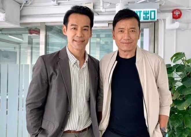 TVB男星自曝曾不滿同學林峯上位快,覺得自己更帥,媲美金城武