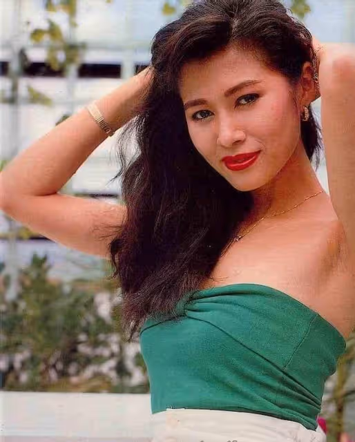 亞視前當家花旦久違復出，曾是「最美梅超風」，大女兒選港姐落敗