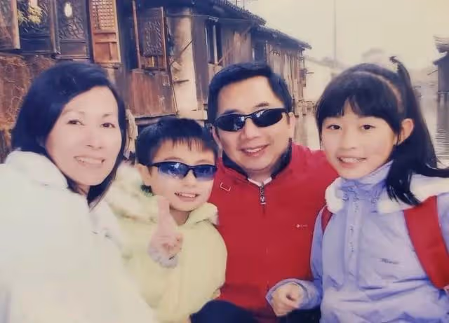亞視前當家花旦久違復出，曾是「最美梅超風」，大女兒選港姐落敗