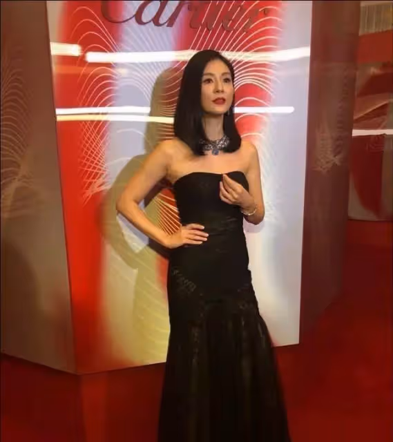 她曾拒絕吳奇隆金城武，失婚七年與前夫復合，現在美到讓人羨慕