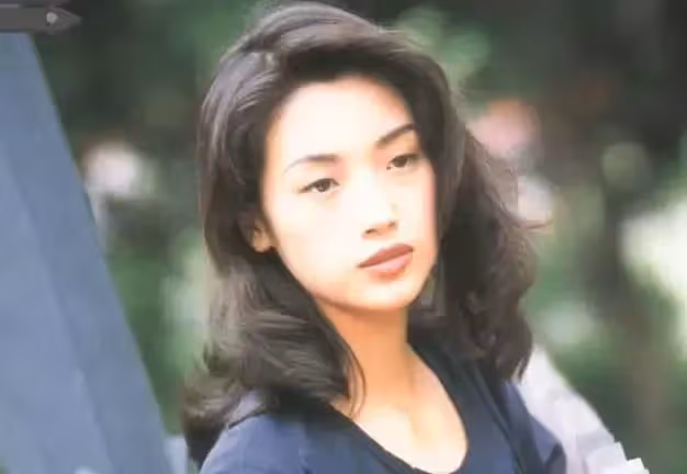 一代女神吳倩蓮：拒絕劉德華求婚，愛情長跑12年，結局令人心酸，甘願嫁給圈外人隱居