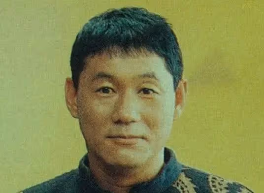北野武,72歲200億日元天價離婚後,滾燙人生依舊開掛