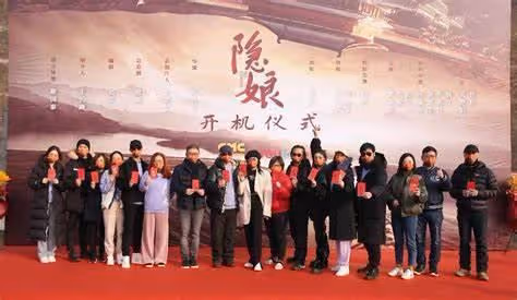 內地新劇造型曝光！TVB花旦身穿唐裝溫婉大氣，網友大讚氣質出眾