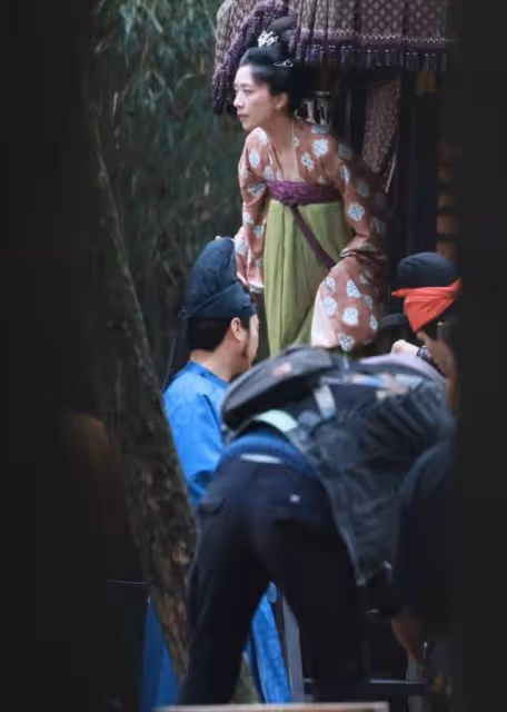 內地新劇造型曝光！TVB花旦身穿唐裝溫婉大氣，網友大讚氣質出眾