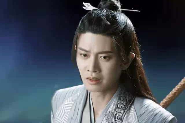 《與君初相識》長意七年後才知道紀雲禾隱瞞的所有真相，心疼到顫抖