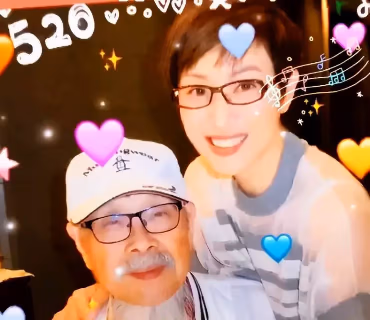 54歲陳法蓉，把親情看得很重要，與老父親相依為命