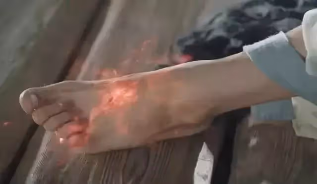 任嘉倫向熱巴炫耀伙食，驕傲稱是老婆送來的，熱巴回應笑翻全場
