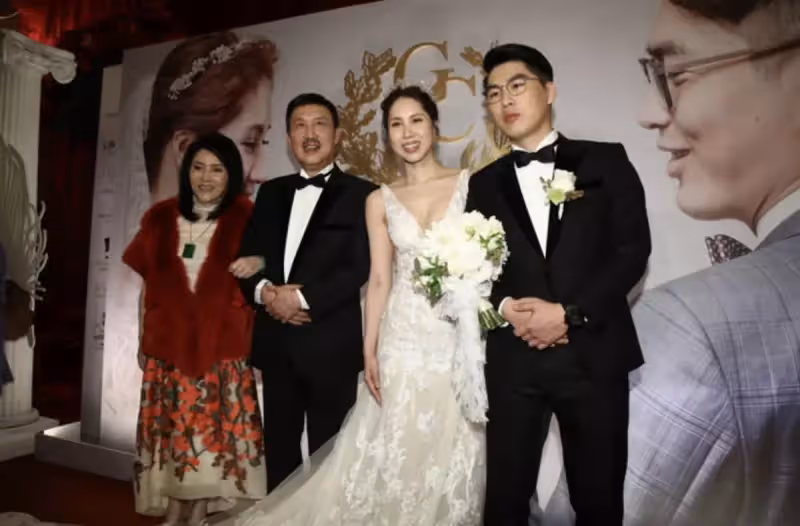女星余苑綺放棄化療，身體多處亮紅燈，父親談其病情難掩悲傷