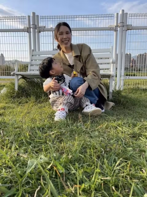 女星余苑綺放棄化療，身體多處亮紅燈，父親談其病情難掩悲傷