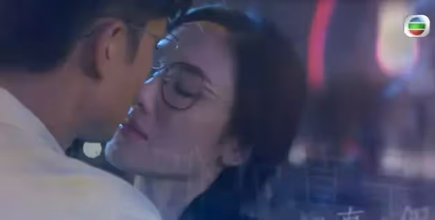 《金宵大廈2》最新預告曝光!李施嬅含淚激吻陳山聰!奇幻浪漫風