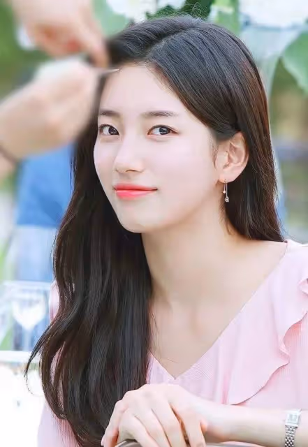 LISA送美延禮物?維持到現在的友情;韓國時代美人有誰?