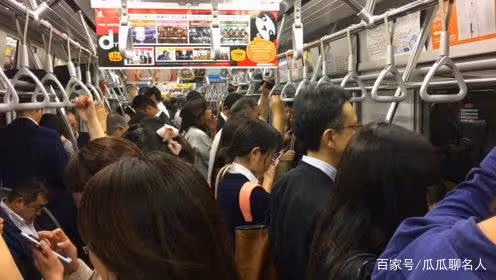 她是日本第一女公關,年薪2億,卻滴酒不沾,憑啥稱霸日本夜場?