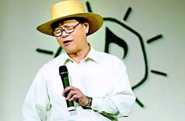 台灣娛樂圈再傳噩耗!72歲男星因肝硬化去世,前隊友悲痛發文悼念