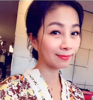 為老戲骨送行！方文琳哭紅眼「曝唐川生前暖舉」7小時恩情難忘　橫跨台灣3代人「今獲總統褒揚令」榮耀離別