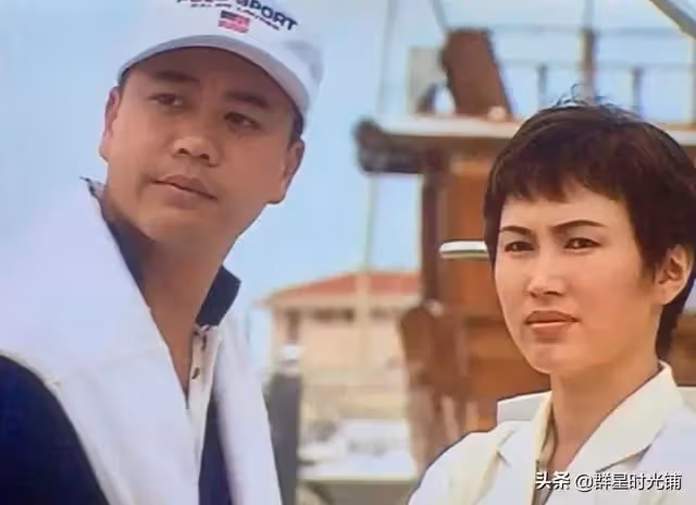 他是TVB最醜視帝!卻被賭王孫女倒追「被罵吃軟飯」 婚後「頂客25年」感情恩愛如初
