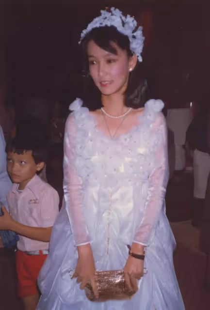 她為愛與母鬧翻,女兒卻為情殞命,曾經的玉女應采靈,年老膝下無子,與夫相依為命