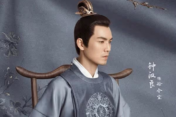 41歲李准基海報很帥,新戲花絮卻暴露老態,相比鍾漢良太弱了!