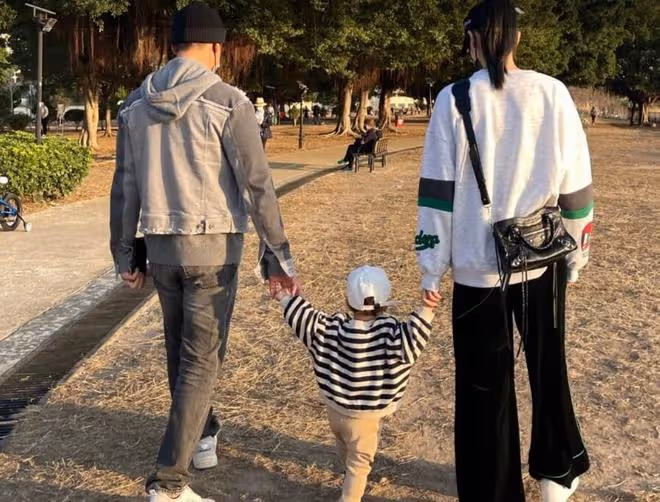 林峯為遷就家人,自曝將回廈門老家補辦婚禮,計劃下半年生二胎